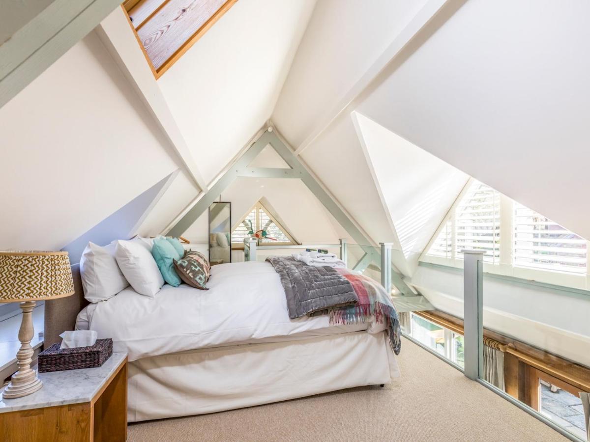 Pass The Keys Peaceful And Beautiful 1 Bedroom Barn Conversion 치체스터 외부 사진