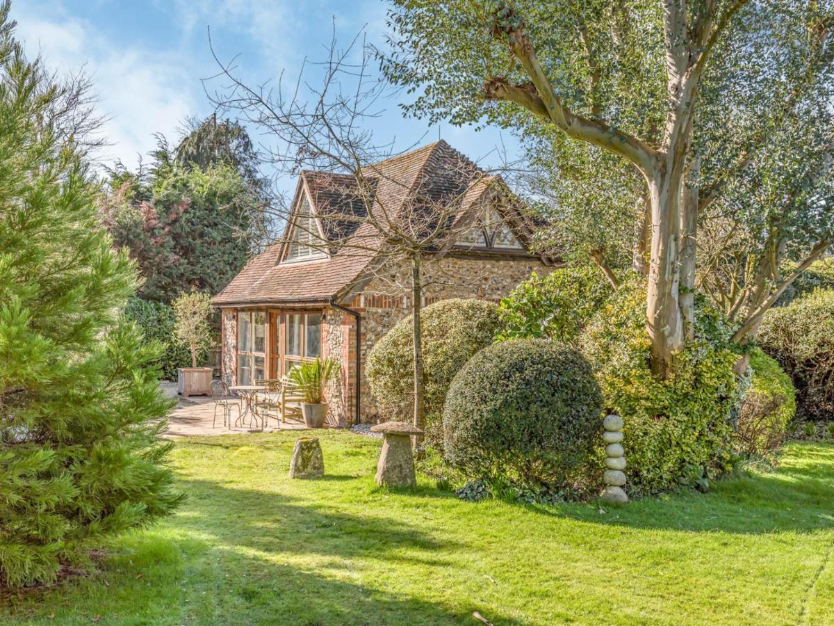 Pass The Keys Peaceful And Beautiful 1 Bedroom Barn Conversion 치체스터 외부 사진