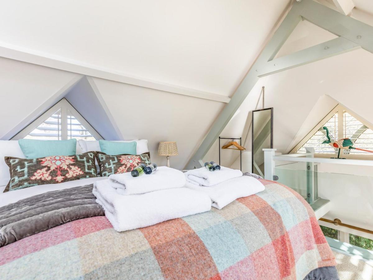 Pass The Keys Peaceful And Beautiful 1 Bedroom Barn Conversion 치체스터 외부 사진