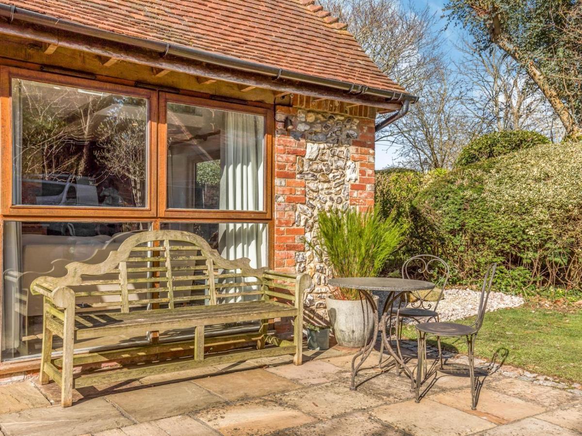 Pass The Keys Peaceful And Beautiful 1 Bedroom Barn Conversion 치체스터 외부 사진